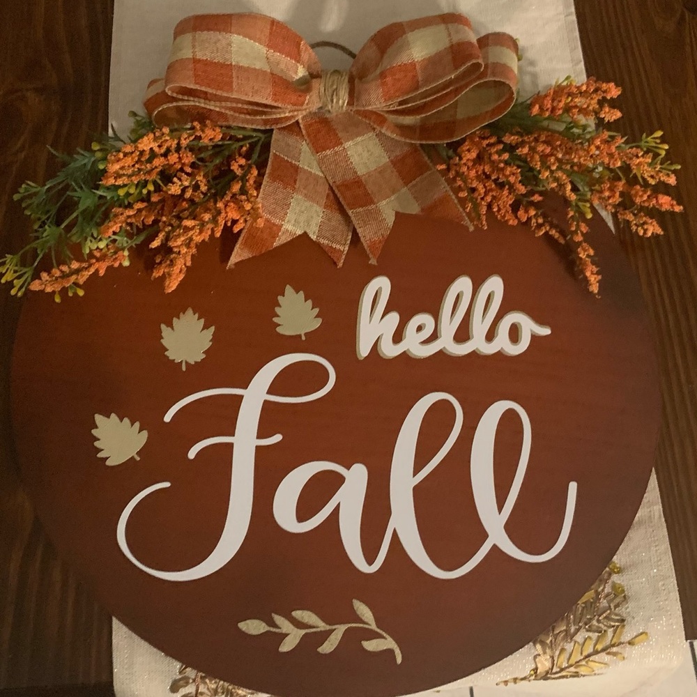 Rustic hello fall door decor - Picture 4 of 4